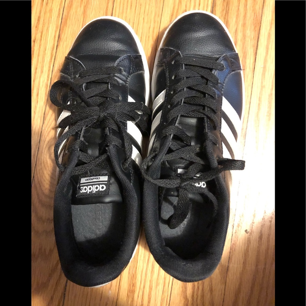 Women’s Black Adidas Sneakers with White Stripes - Size 7.5